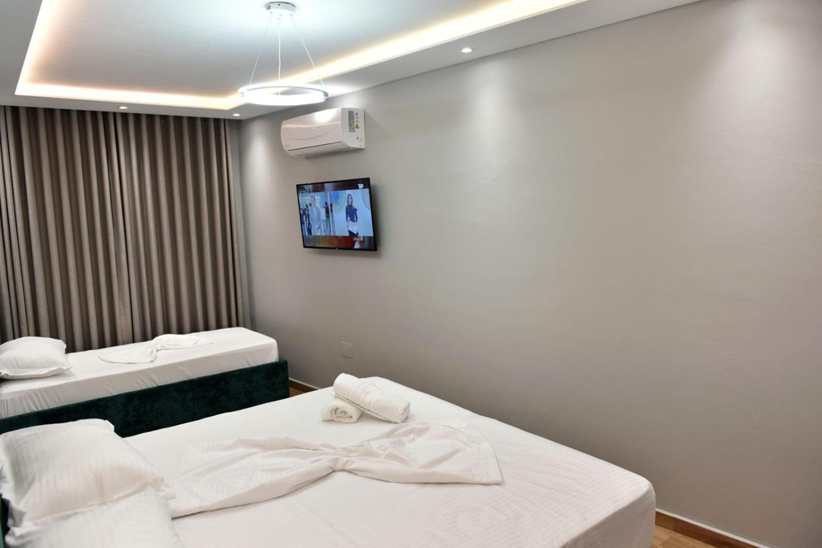 Vila Noar Vlorë Habitación foto