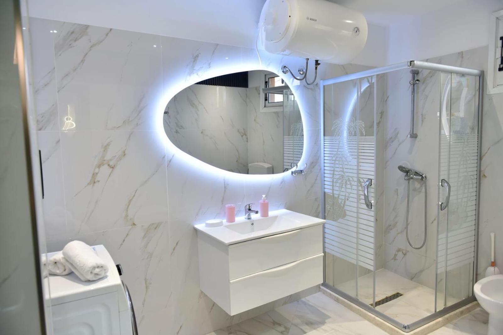 Vila Noar Vlorë Habitación foto